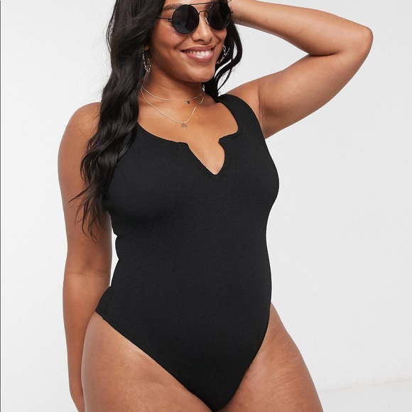 ASOS Curve crinkle notch black one piece - Picture 2 of 3